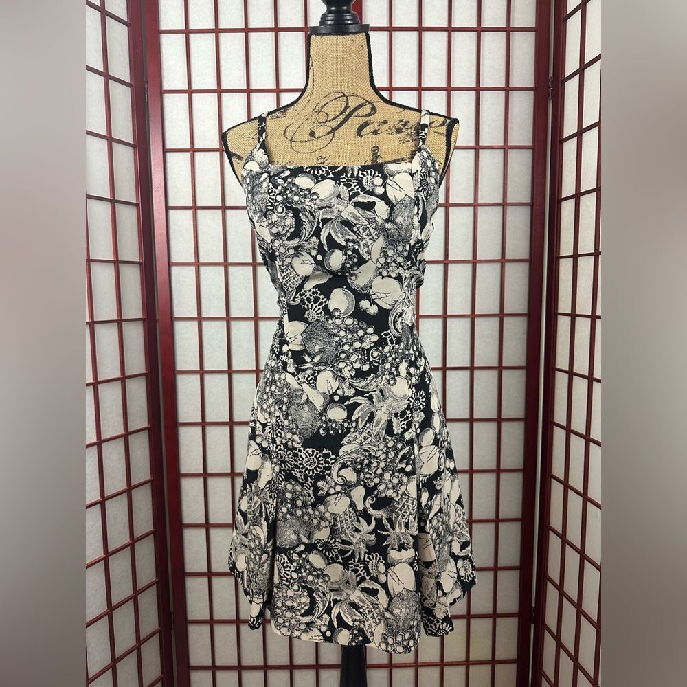 Pat Argenti Black and Cream Funky Fruit Print A Line Dress size 10